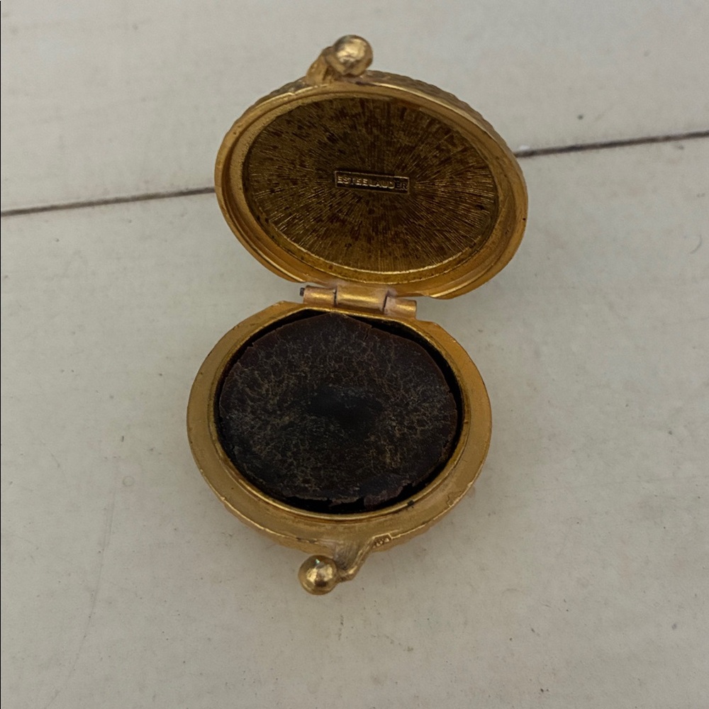 Este Lauder Solid Perfume Compact, Round In A Rop… - image 2